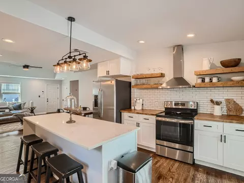 2242 N Shallowford Rd, Chamblee, GA 30341 photo 7
