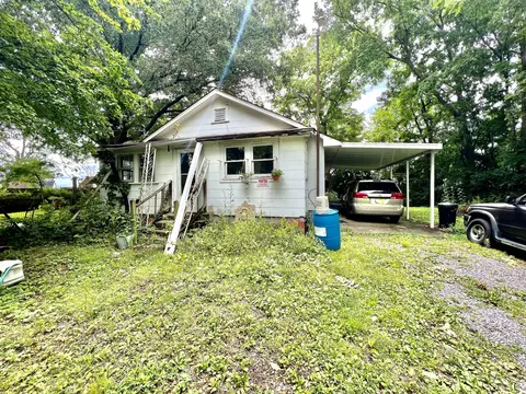 Undisclosed, Dalton, GA 30721