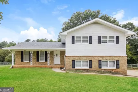 3319 Robin Hood Ln, Winston, GA 30187