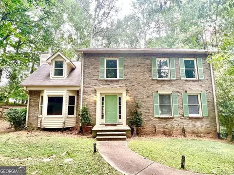 260 White Pines Dr, Alpharetta, GA 30004