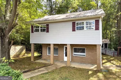 5521 Reinhardt College Pkwy, Waleska, GA 30183