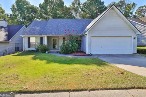 2170 Laurel Pointe Ln, Lawrenceville, GA 30043