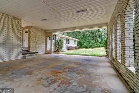 2425 Ridgedale Dr, Grayson, GA 30017 photo 4