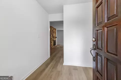 2425 Ridgedale Dr, Grayson, GA 30017 photo 6