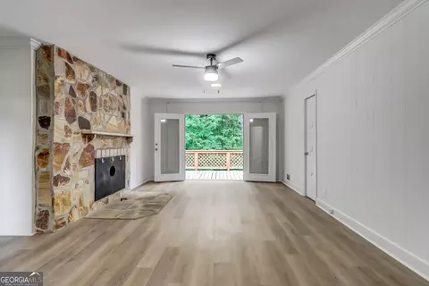 2425 Ridgedale Dr, Grayson, GA 30017 photo 11