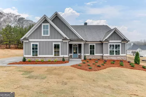 41 Summit View Dr, Jefferson, GA 30549