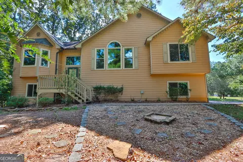 1504 Towne Harbor Ln, Woodstock, GA 30189