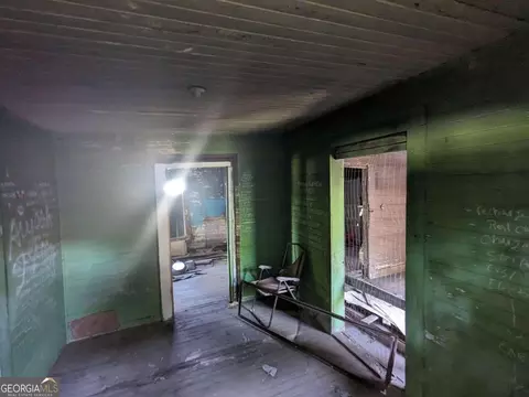 139 S Lexington St, Lyons, GA 30436 photo 3
