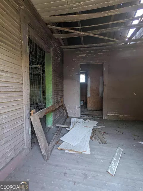 139 S Lexington St, Lyons, GA 30436 photo 6