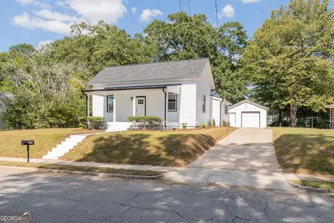 219 Broad St, Carrollton, GA 30117