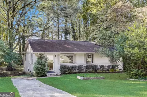 3679 Larkspur Ter, Decatur, GA 30032