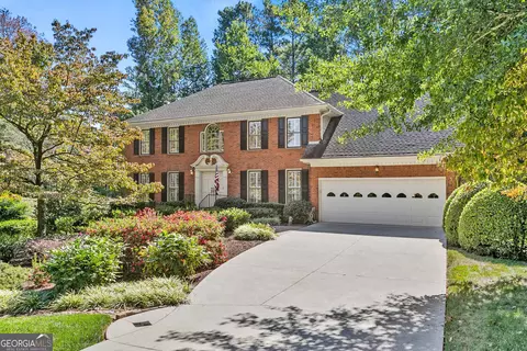 3075 Ascot Ln, Roswell, GA 30076