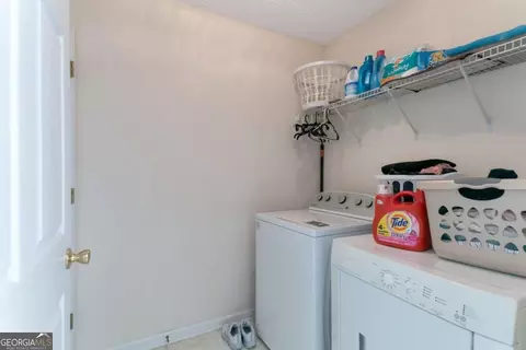 215 Avonlea Dr, Covington, GA 30016 photo 8