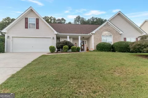 215 Avonlea Dr, Covington, GA 30016 photo 1