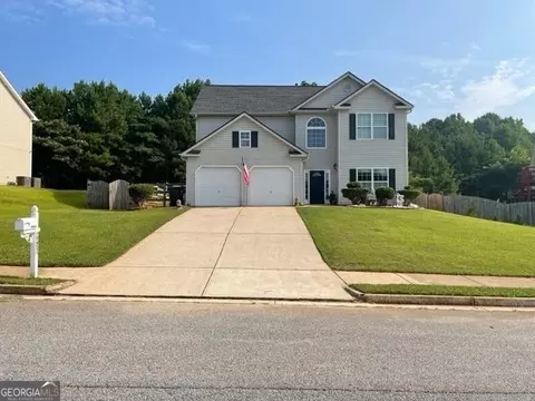 6430 Queensdale Dr, Douglasville, GA 30135