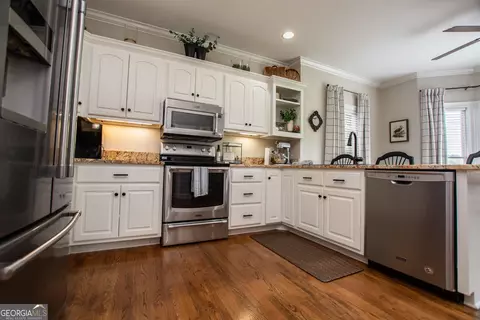 109 Mill St SW, Cave Spring, GA 30124 photo 4