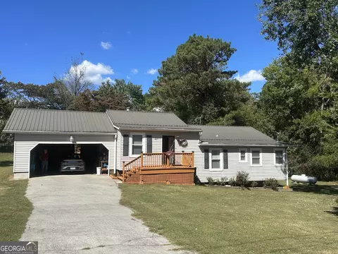 239 Ivy St, Rocky Face, GA 30740
