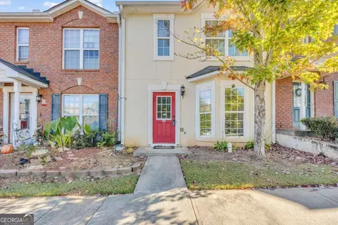 2776 Valley Green Dr, Gainesville, GA 30504