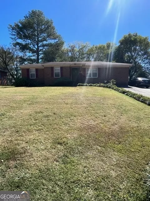 3756 Greenbriar Rd, Macon, GA 31204