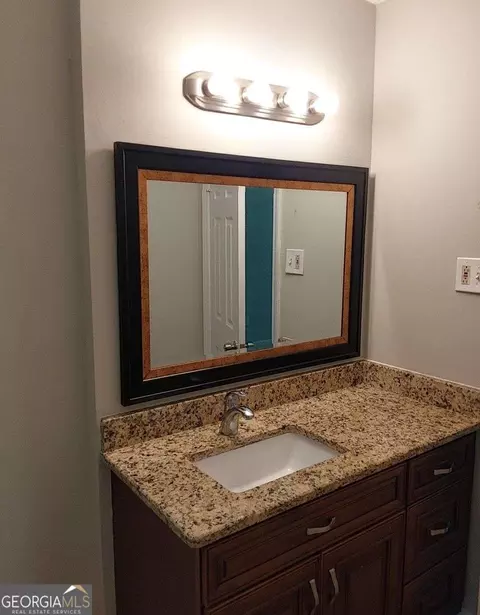 994 Majesty Ln, Morrow, GA 30260 photo 13