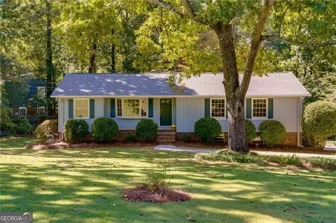 2696 Earl Dr, Marietta, GA 30062