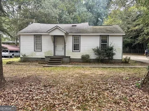 108 Rogers Ave, Jonesboro, GA 30236