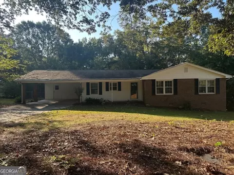 2353 Robin Ridge Dr, Dacula, GA 30019