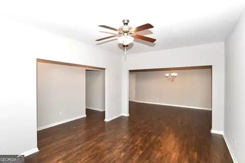 532 Tulip Ln, Mcdonough, GA 30252 photo 7
