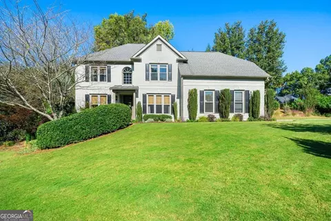 501 Deer Cliff Ct, Woodstock, GA 30189