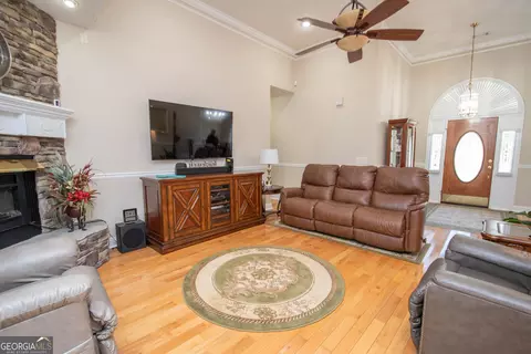 104 Prestwick Dr, Lagrange, GA 30241 photo 13