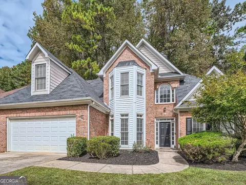 553 Mountain Oaks Pkwy, Stone Mountain, GA 30087