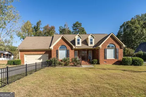 3604 Garden Lakes Pkwy NW, Rome, GA 30165