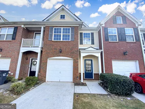 12 Madaline Ln, Dawsonville, GA 30534