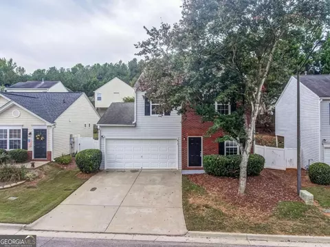 410 Royal Oak Dr, Acworth, GA 30102