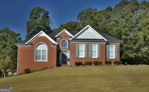 40 Carrington Dr, Cartersville, GA 30120