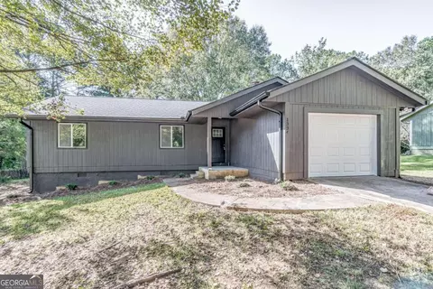 1334 Red Cedar Trl, Stone Mountain, GA 30083