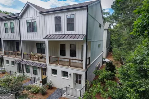 4473 Dalston Dr NE #10, Atlanta, GA 30342