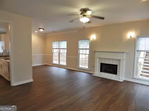 3762 Summer Rose Dr, Chamblee, GA 30341 photo 13
