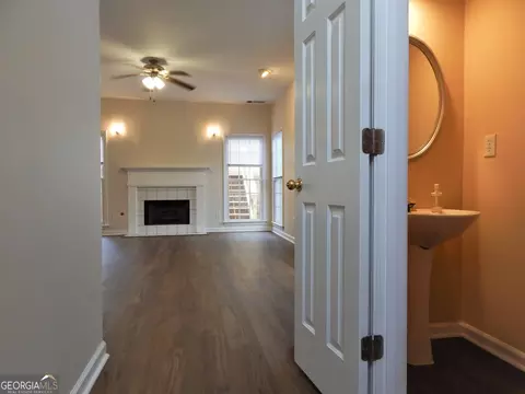 3762 Summer Rose Dr, Chamblee, GA 30341 photo 7