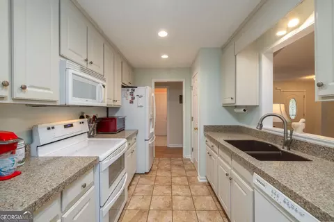 1619 Madison Dr, Bethlehem, GA 30620 photo 7