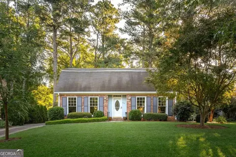 62 Clarendon Ave, Avondale Estates, GA 30002