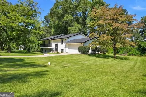 2121 Chevy Chase Ln, Decatur, GA 30032