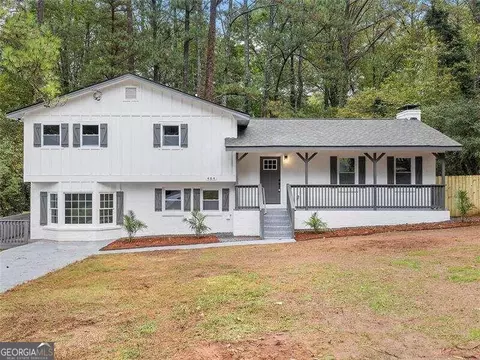 484 Stockwood Dr, Woodstock, GA 30188