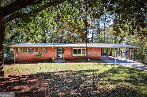 1073 Cleavemark Dr, Clarkston, GA 30021