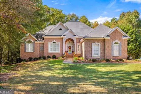 60 Saint Ives Xing, Winder, GA 30680