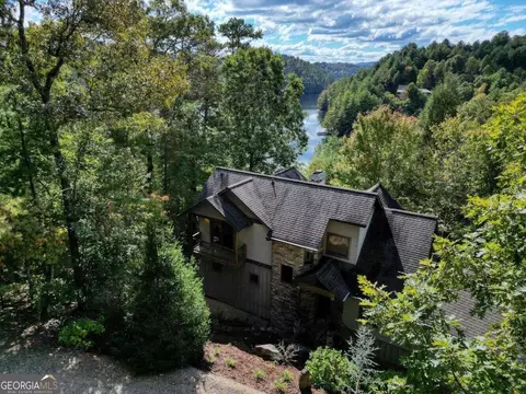 612 Appalachia Cv, Murphy, NC 28906