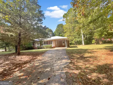 130 Susie Pl, Newnan, GA 30265