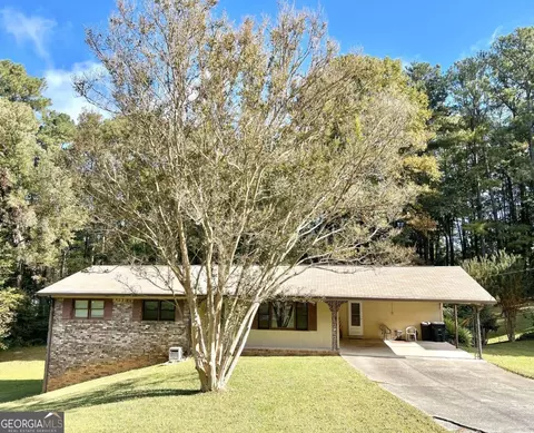 850 Howard Ct SW, Mableton, GA 30126