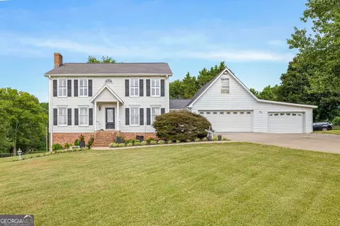 4686 Youngblood Rd, Flowery Branch, GA 30542