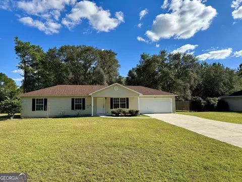 6802 Oak Wood Ln, Blackshear, GA 31516